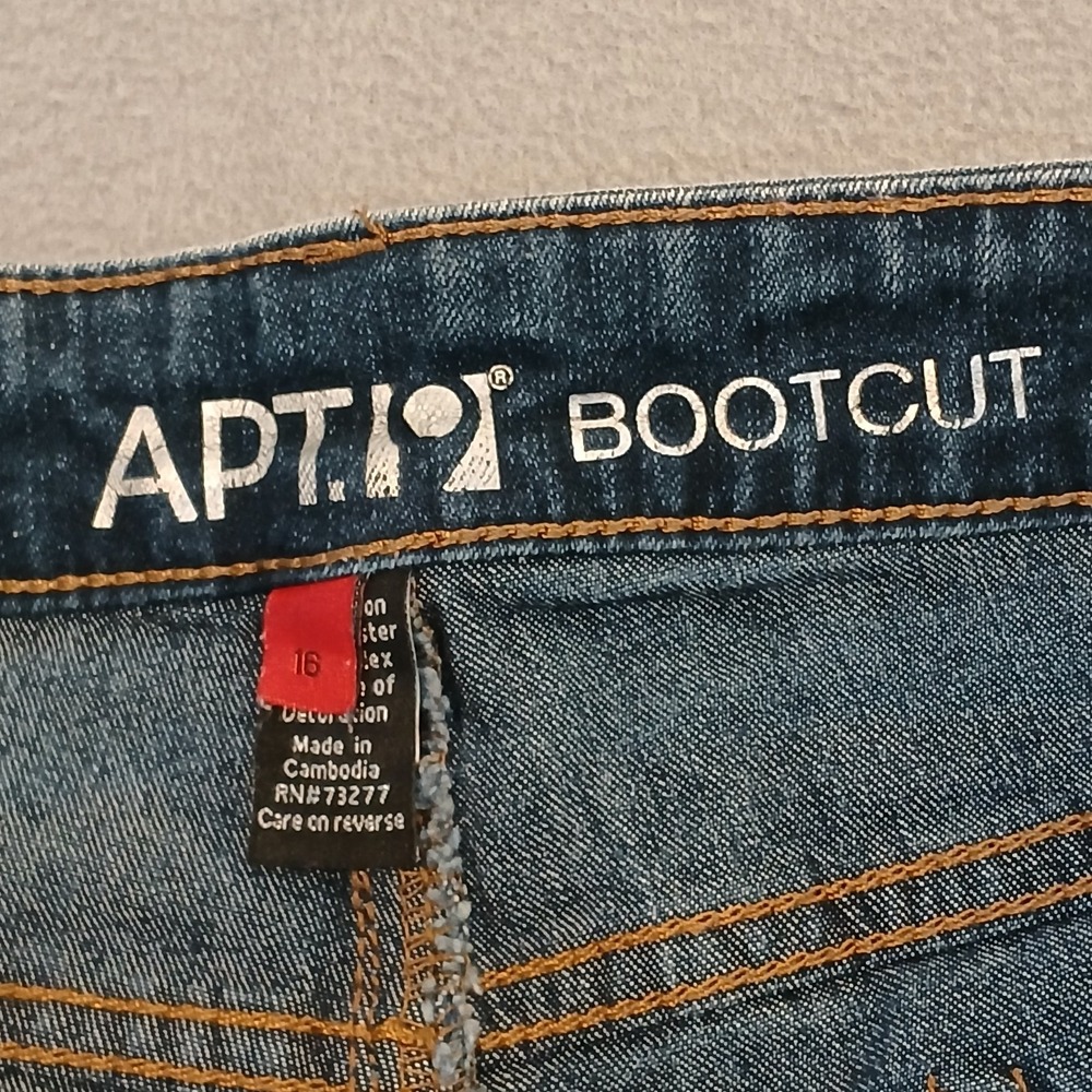 Apt 9 Women Classic Bootcut Denim Jean 16 Mid Rise Dark Stretch Everyday Basic - Picture 9 of 12